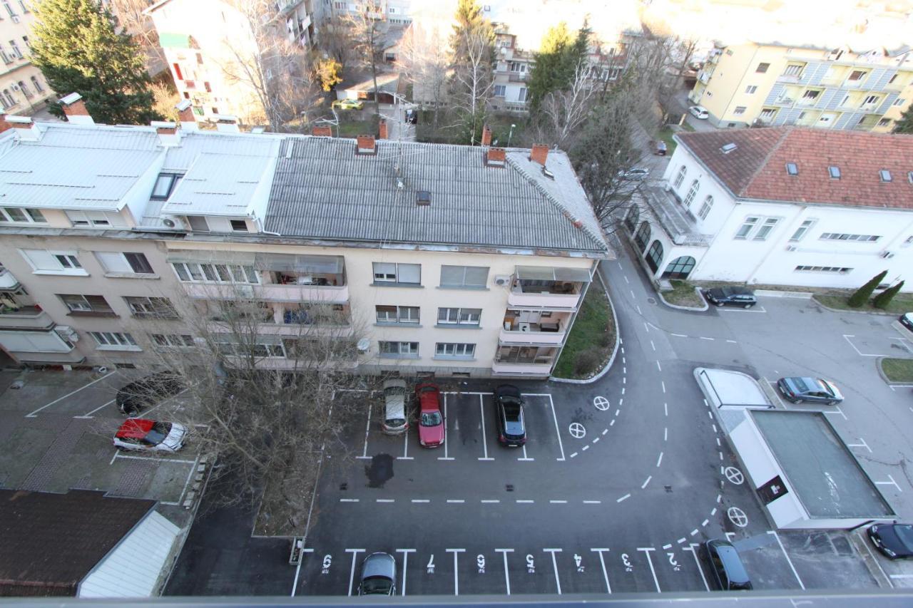 Downtown Apartment Banja Luka Exterior foto
